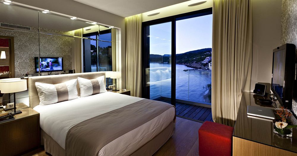 Hostellerie La Farandole Sanary-sur-Mer Eksteriør billede